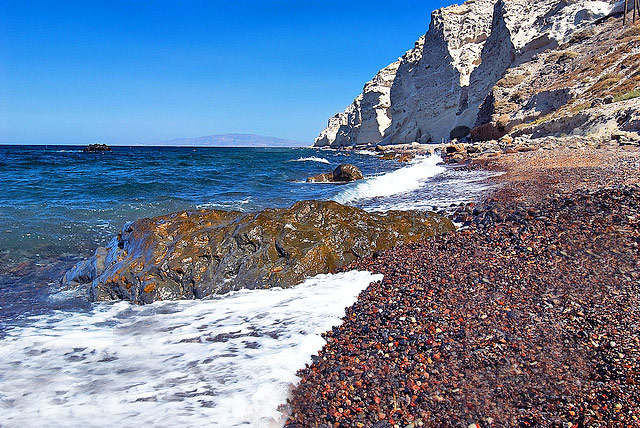 Kantharos beach Santorini