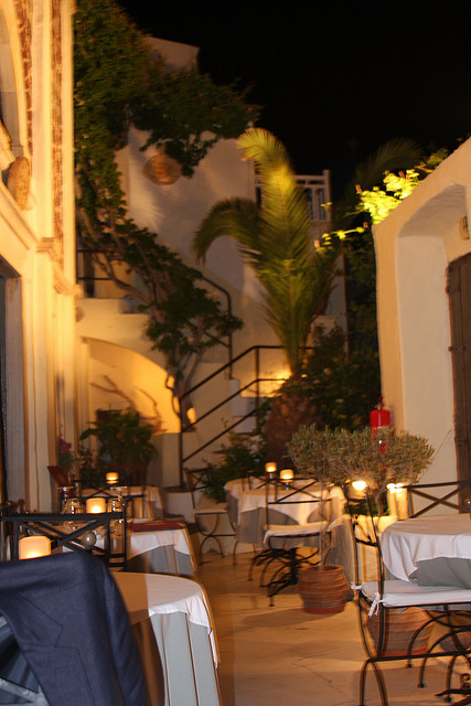 Santorini restaurant 1800